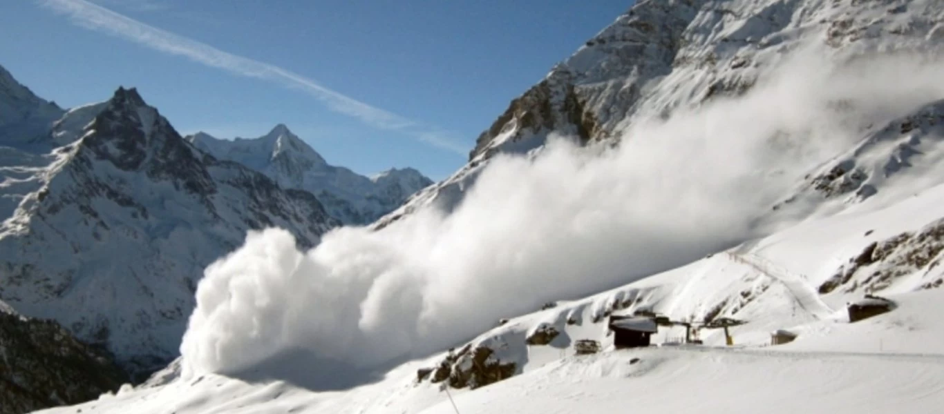 Ινδία: Οκτώ εργάτες νεκροί από χιονοστιβάδα στα Ιμαλάια